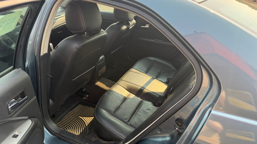 2012 Ford Fusion Image 12
