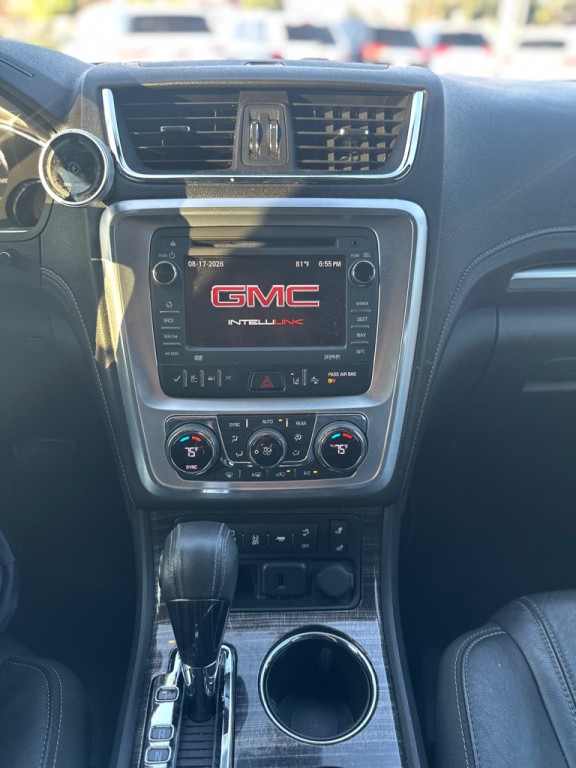 2015 GMC Acadia Image 15