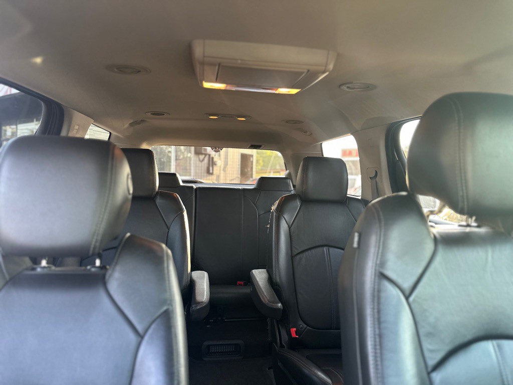 2015 GMC Acadia Image 25