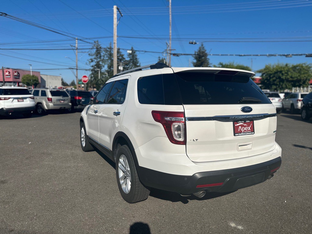 2014 Ford Explorer Image 8