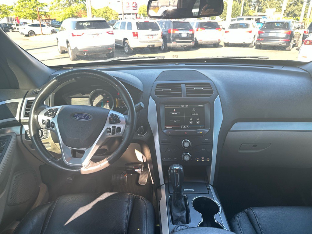 2014 Ford Explorer Image 18
