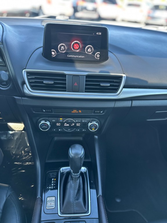 2018 Mazda Mazda3 Image 15