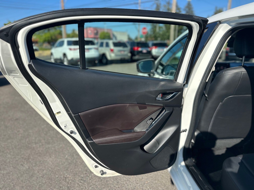 2018 Mazda Mazda3 Image 18