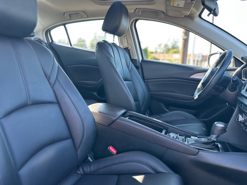 2018 Mazda Mazda3 Image 23