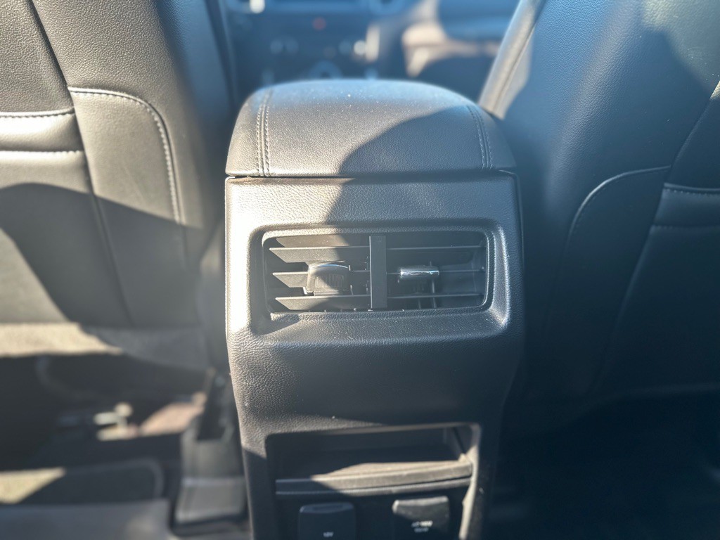 2017 Ford Edge Image 22