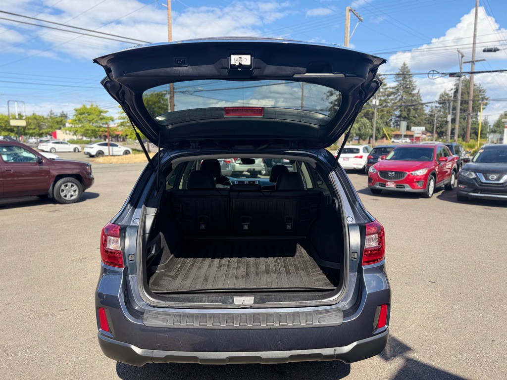 2017 Subaru Outback Image 8