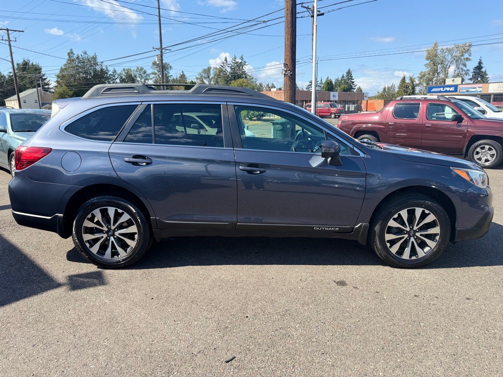 2017 Subaru Outback Image 10