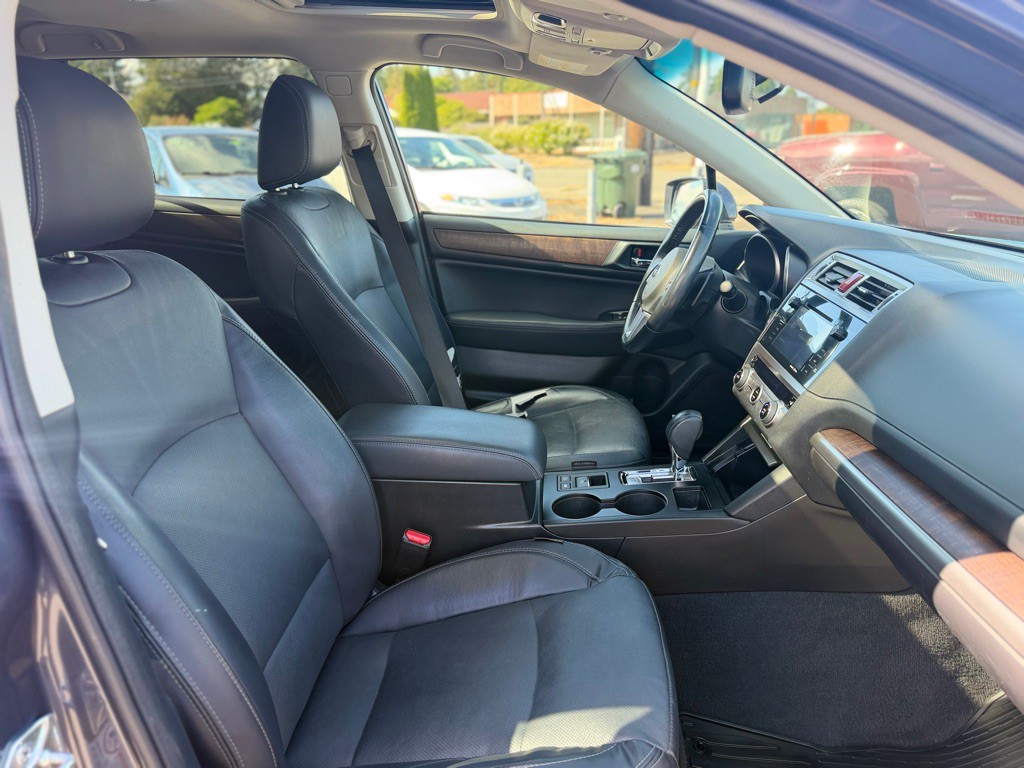 2017 Subaru Outback Image 25