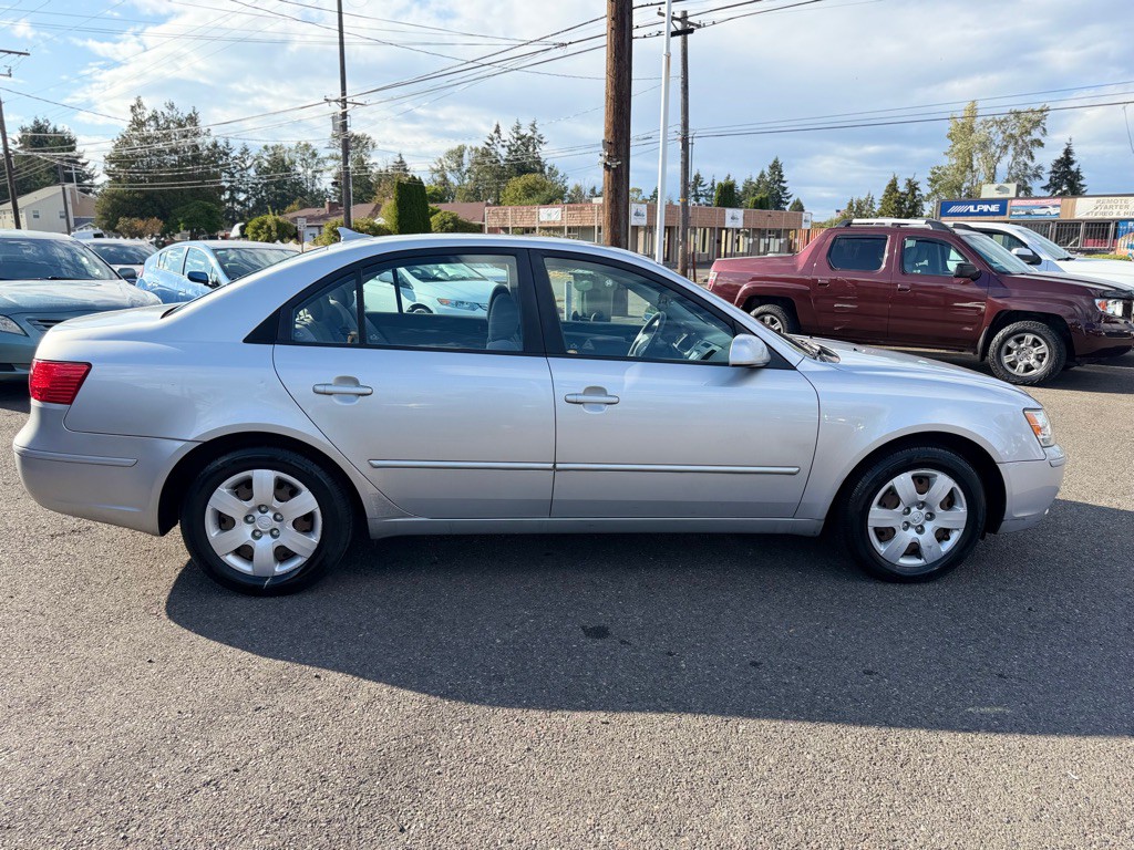 2009 Hyundai Sonata Image 9