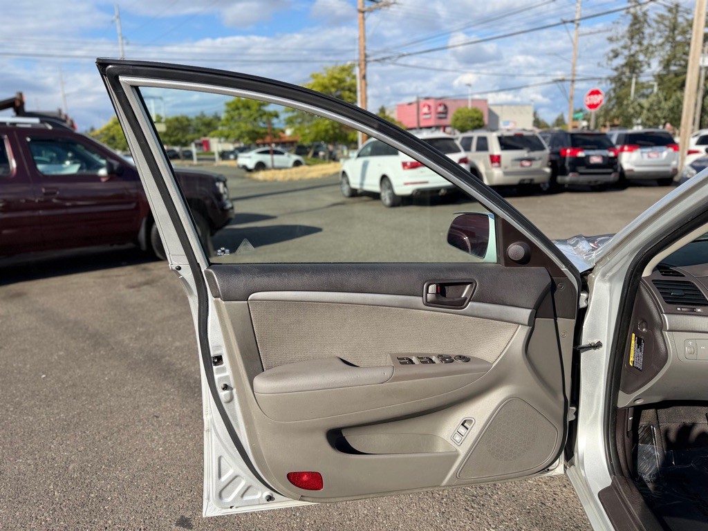 2009 Hyundai Sonata Image 11