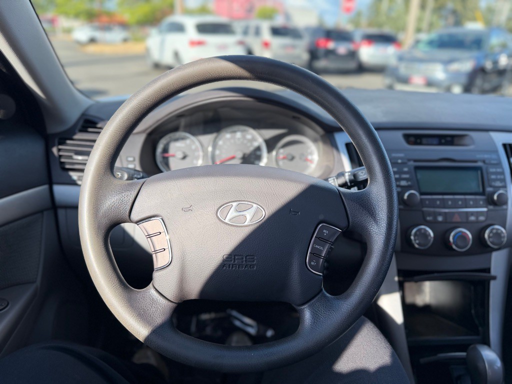 2009 Hyundai Sonata Image 14