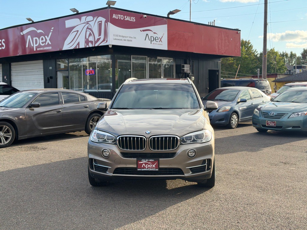 2017 BMW X5 Image 2