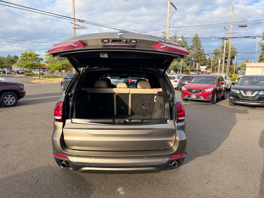 2017 BMW X5 Image 7