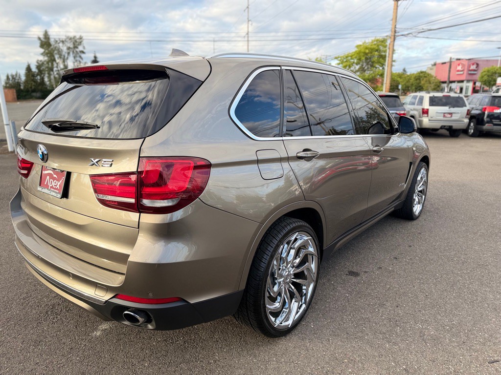 2017 BMW X5 Image 9