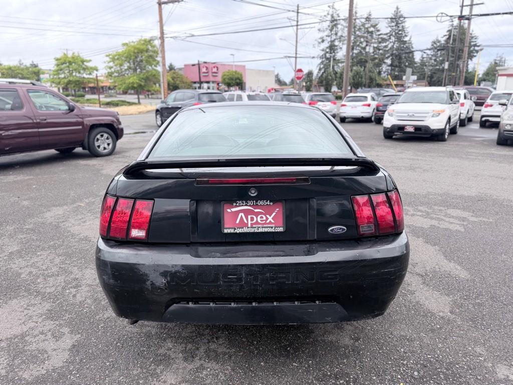 2000 Ford Mustang Image 6