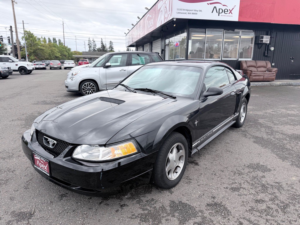 2000 Ford Mustang Image 10