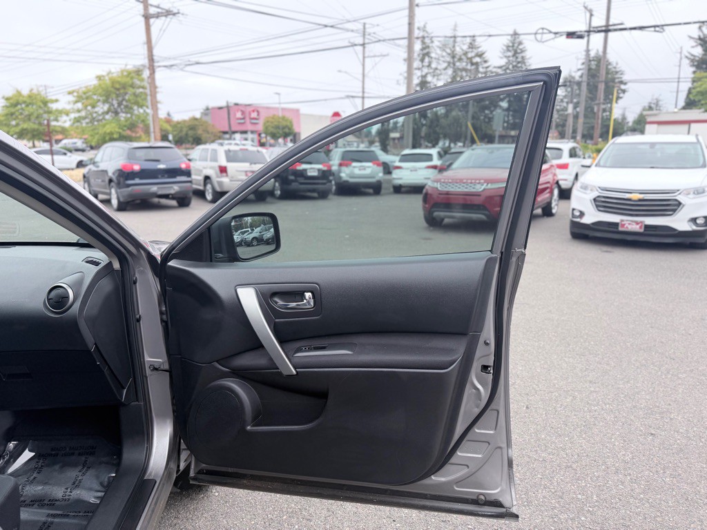 2009 Nissan Rogue Image 21