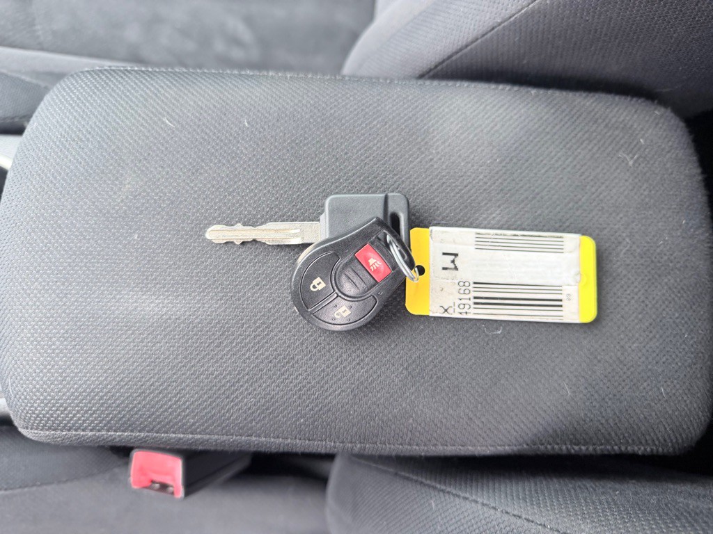2009 Nissan Rogue Image 25