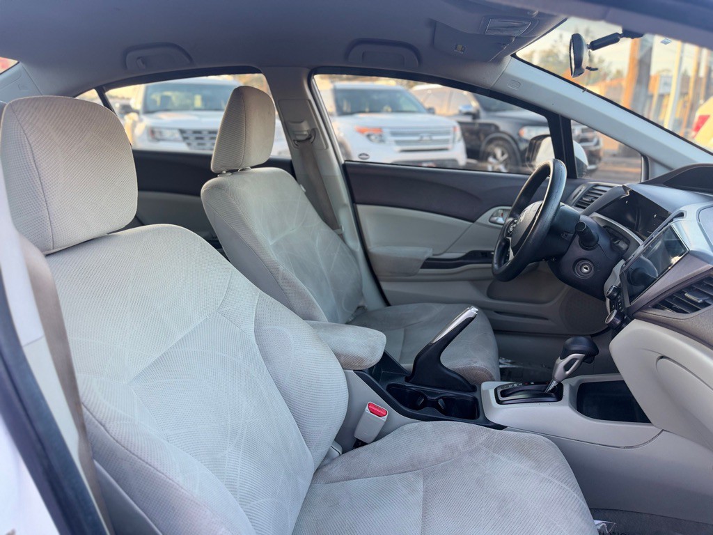 2012 Honda Civic Image 21