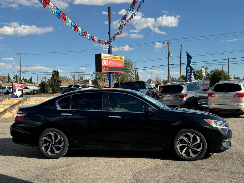 2016 Honda Accord Image 4