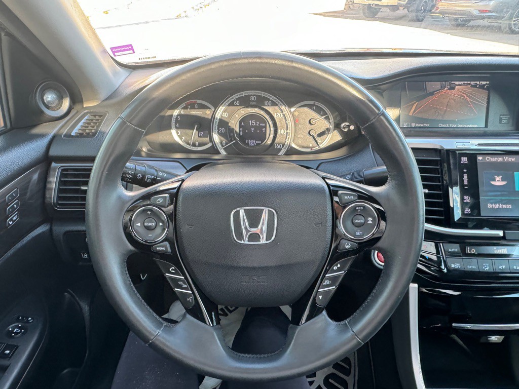 2016 Honda Accord Image 9