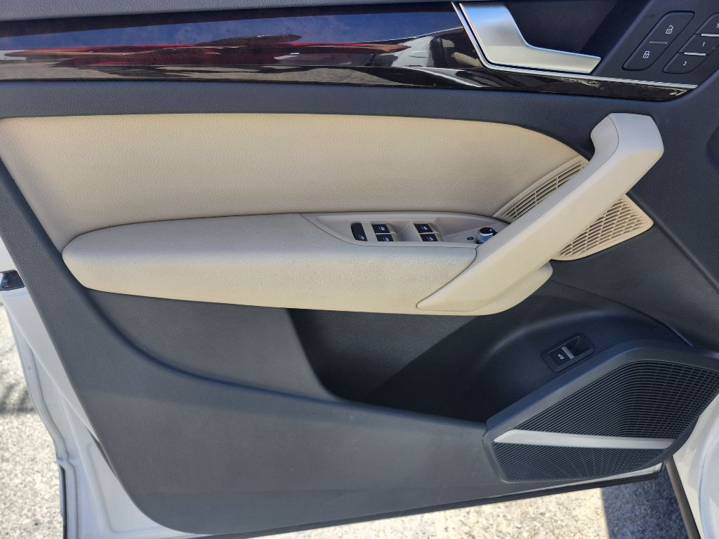 2018 Audi Q5 Image 18