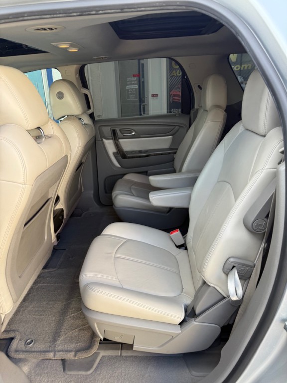 2015 GMC Acadia Image 13