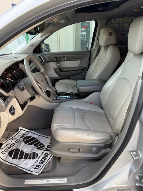 2015 GMC Acadia Image 14