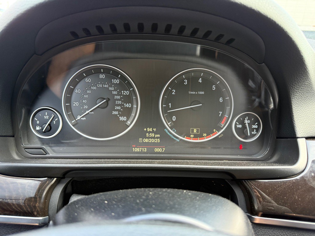 2014 BMW 5 Series Image 15