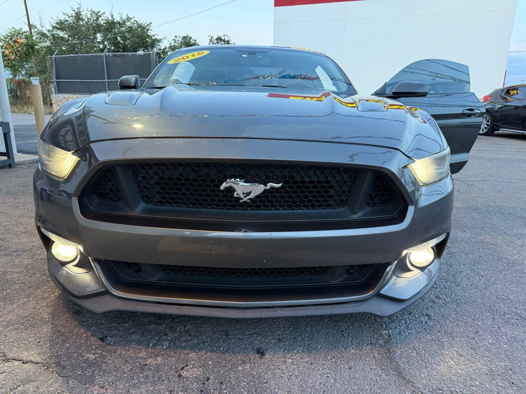 2015 Ford Mustang Image 21