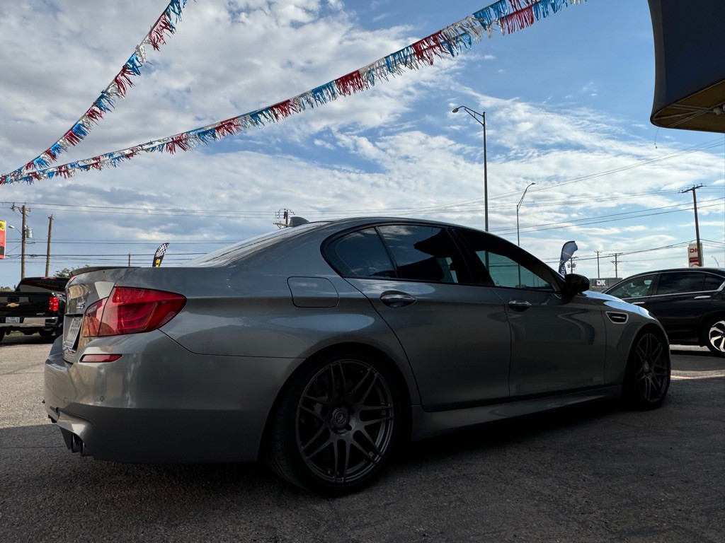 2013 BMW M5 Image 6