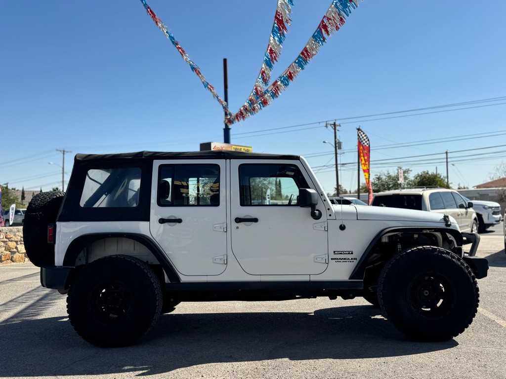2015 Jeep Wrangler Unlimited Image 4
