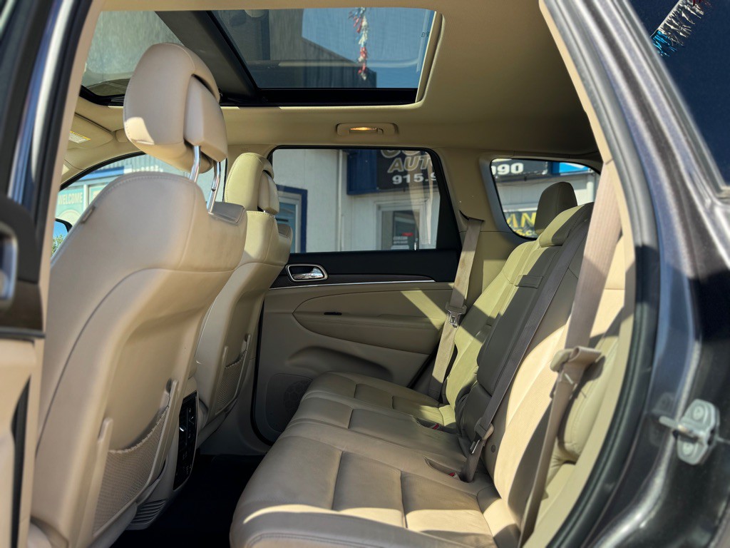 2015 Jeep Grand Cherokee Image 10