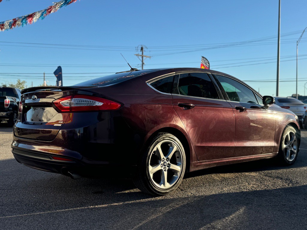 2013 Ford Fusion Image 5