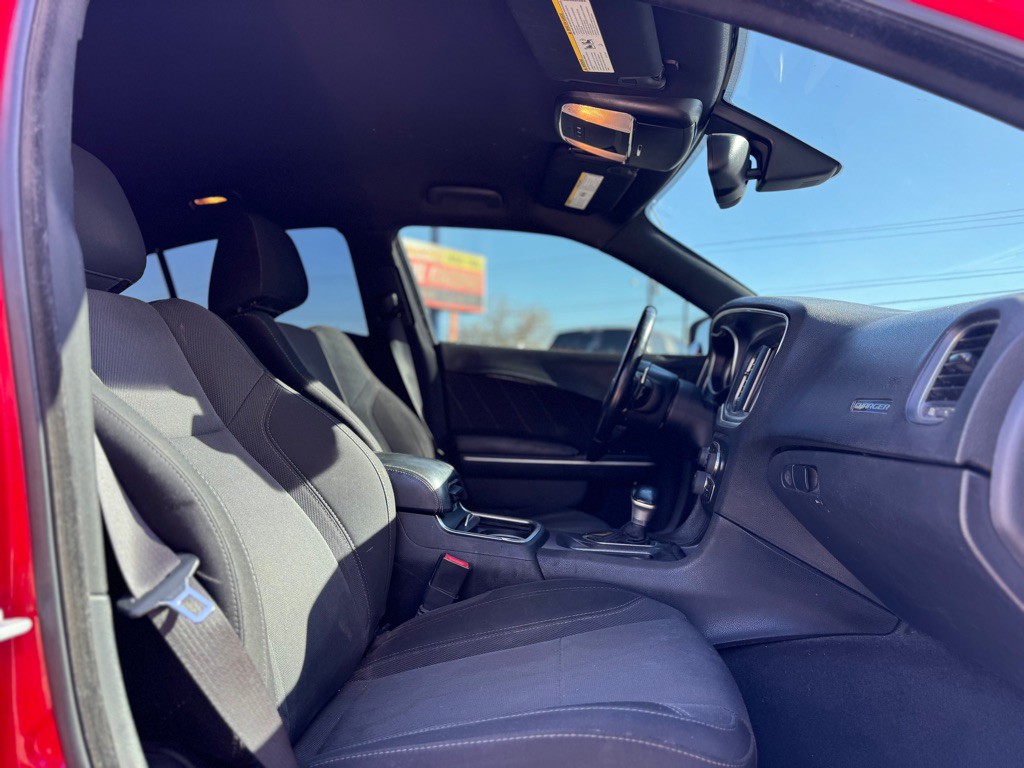 2016 Dodge Charger Image 7