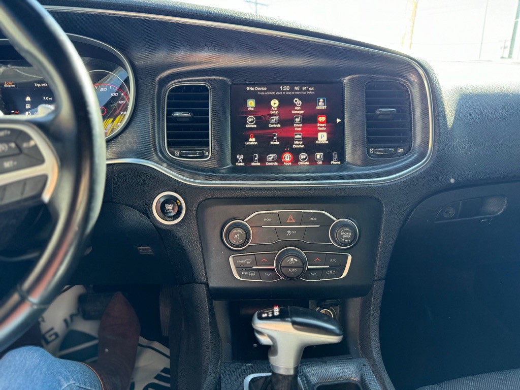 2016 Dodge Charger Image 9