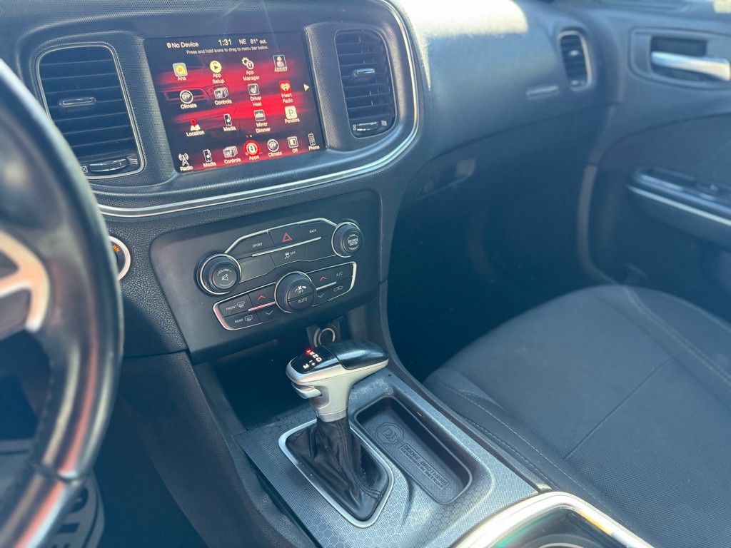 2016 Dodge Charger Image 10