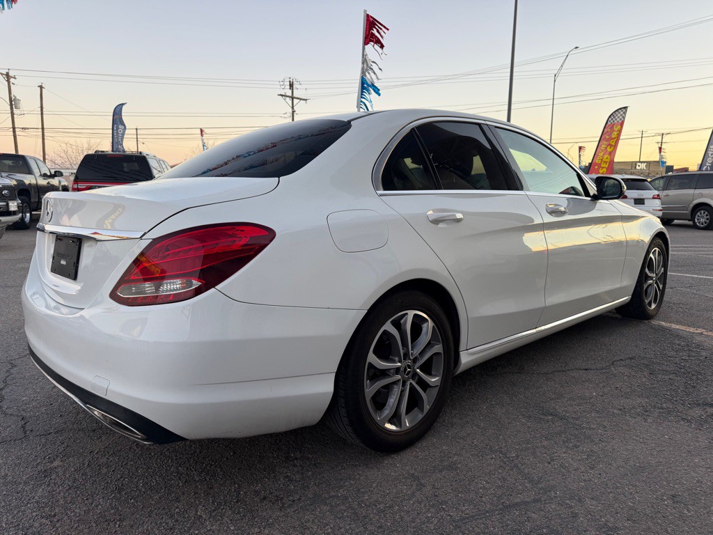 2017 Mercedes-Benz C-Class Image 5