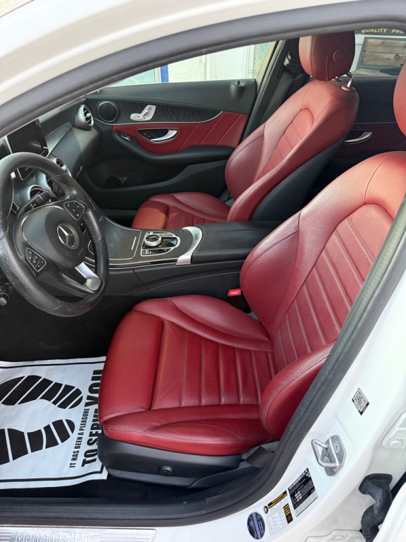 2017 Mercedes-Benz C-Class Image 12