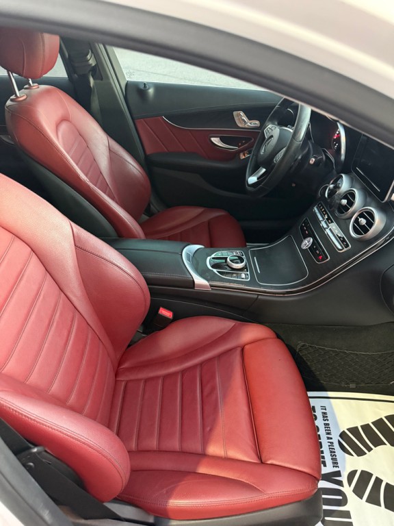 2017 Mercedes-Benz C-Class Image 16