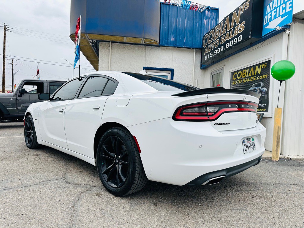 2018 Dodge Charger Image 3