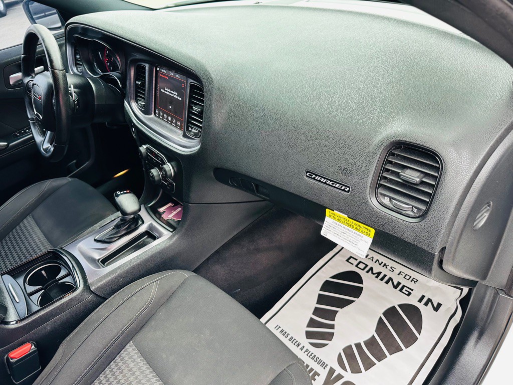 2018 Dodge Charger Image 17