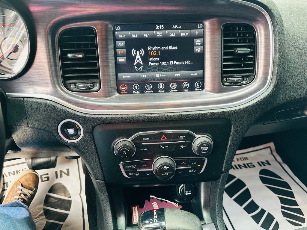 2018 Dodge Charger Image 22