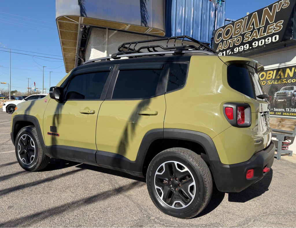 2015 Jeep Renegade Image 3