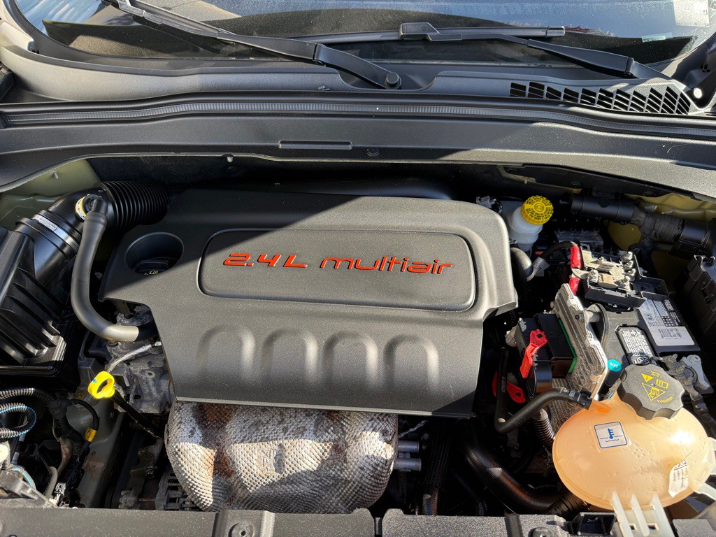 2015 Jeep Renegade Image 27