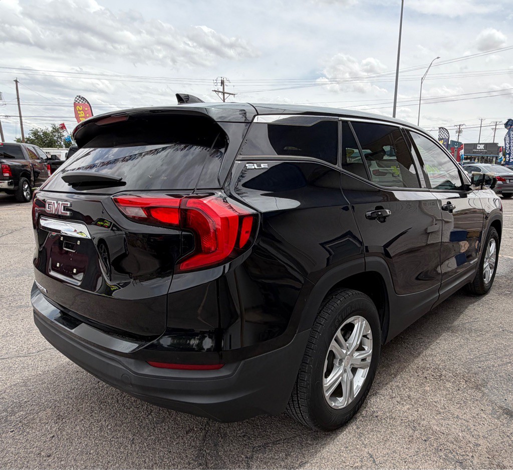 2020 GMC Terrain Image 4