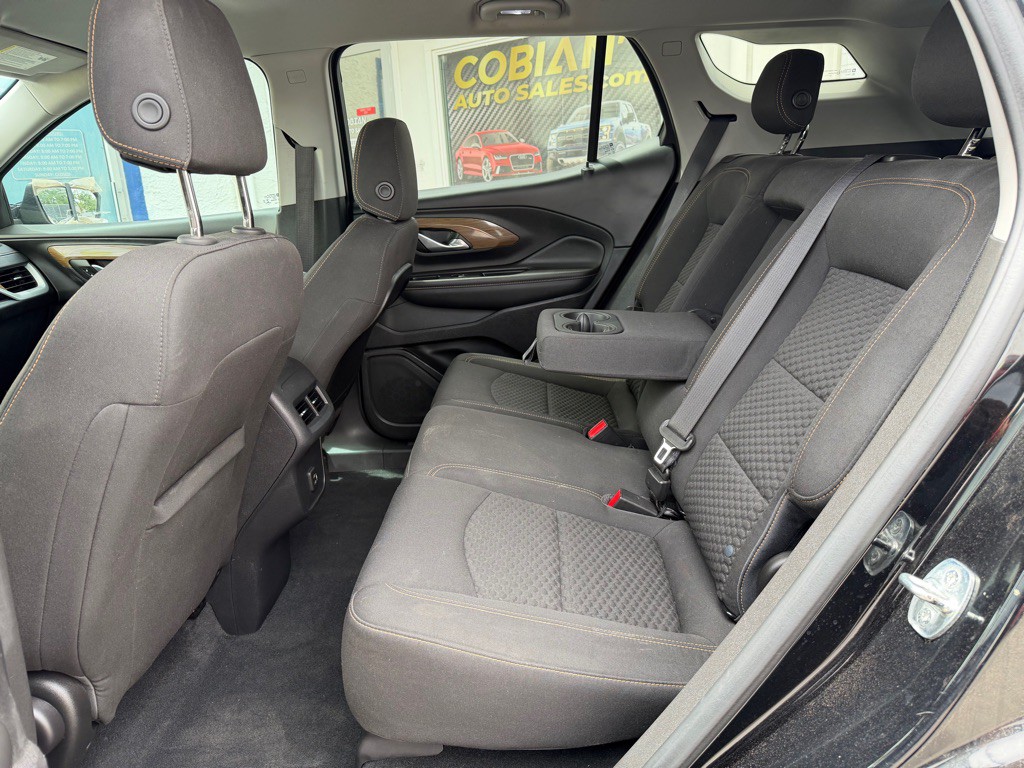 2020 GMC Terrain Image 10