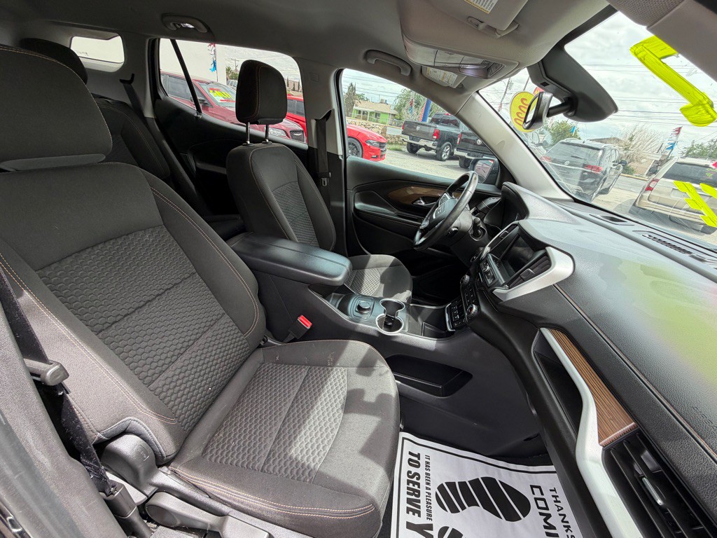 2020 GMC Terrain Image 13