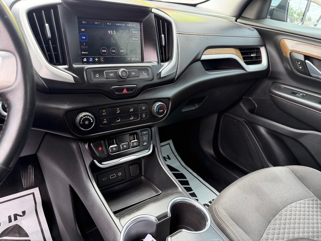 2020 GMC Terrain Image 19