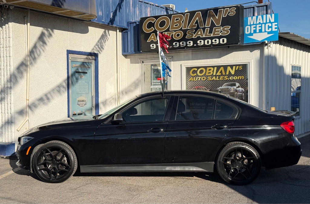 2018 BMW 3 Series Image 2